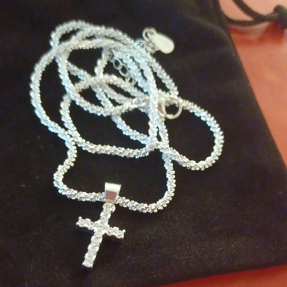 Dazzling Silver Cross Pendant Necklace 16 Inch Chain 2 Inch Extenison Marked 925